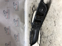 Butoane geamuri electrice Ford Focus 2012