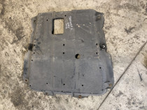 Scut motor plastic Dacia Sandero 2 0.9 Benzina 2015