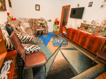 Sabinelor, apartament 2 camere, decomandat