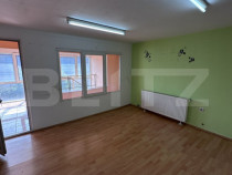 Spatiu de birouri, de inchiriat, 19 mp, zona centrala