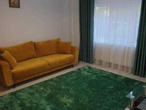 Apartament 3 camere, decomandat - zona Noua.