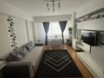 Apartament cu 3 camere decomandate zona Obcini - intrare