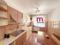 Apartament 3 camere,Piata Noua,etaj 1