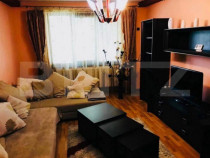 Apartament de vanzare, cu 3 camere, zona centrala