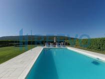 Proprietate Premium cu Două Case și Piscină în Hemeiuș