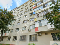 Vând apt. 2 camere Bd. Ion Mihalache, la 5 min. metrou 1 Mai, renovat