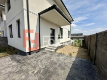 Duplex individual Mosnita cu 5 camere, 3 bai, zona Noul Lidl