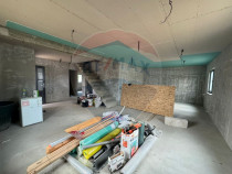 Casă / Vilă cu 3 camere &icirc;n C&acirc;mpineanca