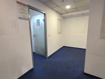 Piata Romana 89 mp Trafic intens pietonal