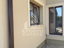 Duplex in GHIRODA despărțit prin camera tehnică ,toate...