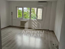 Apartament cu 2 camere, etajul 3, zona Steaua