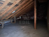 Pod mansardabil de vânzare, 46 mp Florești ,26 000 EUR 565 EUR/m2