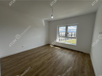 Apartament cu 3 camere si balcon in zona Doamna Stanca din S