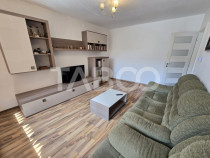 Apartament decomandat de vanzare renovat etajul 1 zona Centr