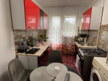 Apartament cu 2 camere, decomandat– zonă excelentă