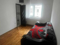 Garsoniera semidecomandat - zona Bartolomeu