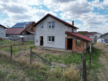 Casa la gri in Frumuseni