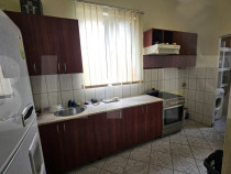 Vand casa ultracentral pretabil clinica privata, cabinete av