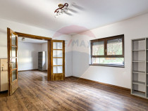 Spațiu de birouri 75 mp utili de inchiriat la casa zona Uta