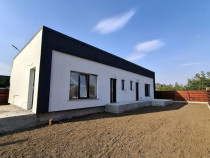 DUPLEX 3 +3 CAMERE , TERASA SI CURTE.