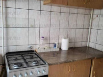 Apartament 3 camere, semidecomandat - zona Garii
