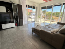 Apartament cu 2 camere, 60 mp + 60 mp terasa (penthouse) - E