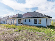 Casa de vanzare, Jucu de Sus, Luminis, 118mp, Finisata Ut...