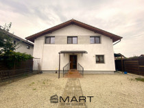 Casă modernă cu 2 apartamente &icirc;n zona rezidențială Șel
