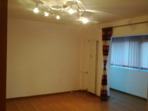 Inchiriez garsoniera pentru amenajare birou / cabinet Lacul Tei