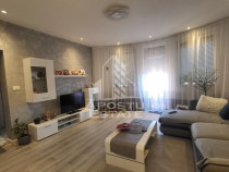 Apartament cu 3 camere,2 bai,renovat,complet mobilat util...