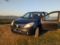 Dacia Sandero 2008, Benzina