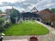 Casa cu 5 camere construita in 2012 in zona Vasile Aaron din