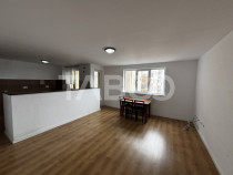 Apartament la prima afisare 82 mp 3 camere doua balcoane Zon