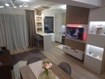 Apartament 3 camere lux Bulevard etaj 1