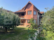 Vilă mobilata + teren 800 mp Bucium, zona Plopii fara Sot