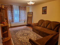 Apartament 3 camere,decomandat, zona Zamfirescu