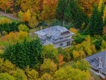 Poiana Mărului | 7 camere | Perfectă pentru pensiune / ...