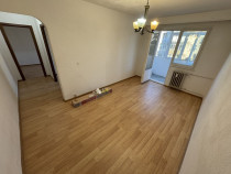 Apartament 3 camere zona Km 4 5