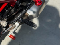 Moto Ducati Monster 695