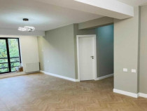 Spatiu cu destinatie de birouri cu chirias existent