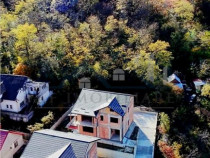 Casa de cu priveliste frumoasa