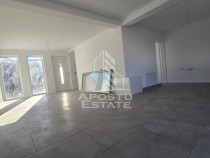 Casa cu piscina in Fantanele la 10 minute de Arad