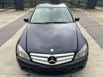 Autoturism Mercedes c180