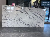 Vindem Recepție birou placata cu lastre ceramice