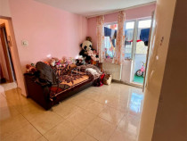 3 camere de - Tatarasi - etajul 3