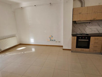 Decomandat 2 camere etaj 1 la intrare in Dumbravita