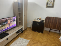 Apartament 3 camere , zona cartier Sud ,et 2/4 , decomandat