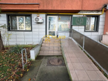 Spațiu comercial - Podu Roș