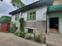 Casă cu 1100mp teren in satul Colun la 40 km de Sibiu