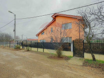 Casă familie mare Episcopia, 6 camere, garaj, curte 500 ...